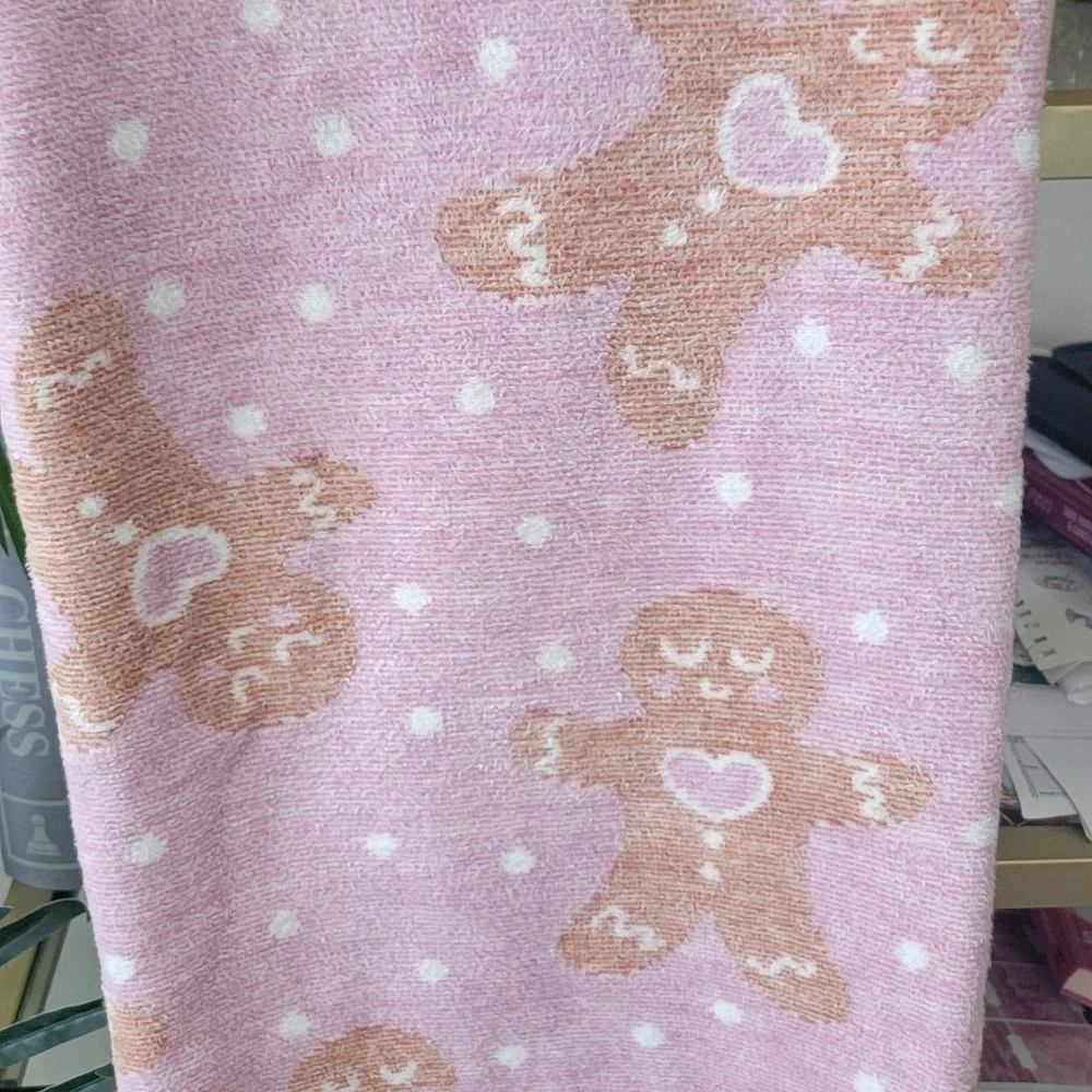 Oversized Pink and Brown Gingerbread Christmas Blanket